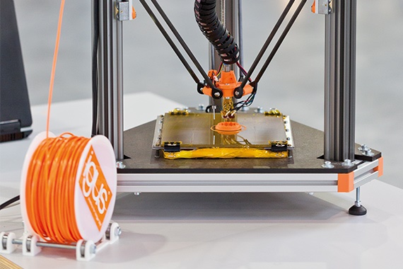 3D-skrivare med filament