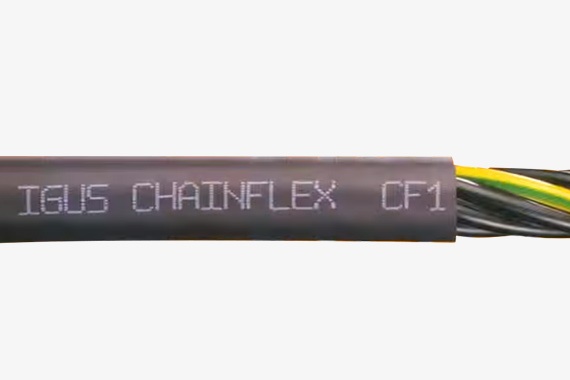 Första chainflex kabeln CF1